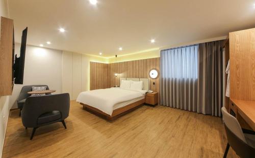 Imagen general del H Avenue Hotel. Foto 9