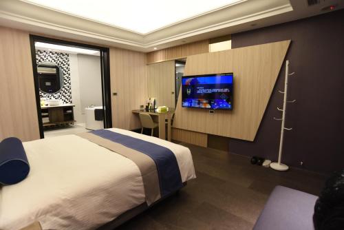 Imagen general del H Motel璽悅國際精品旅館. Foto 4
