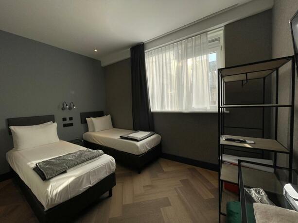 Imagen general del H3 Hotel Rotterdam City Center. Foto 20