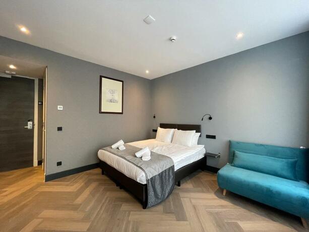 Imagen general del H3 Hotel Rotterdam City Center. Foto 38