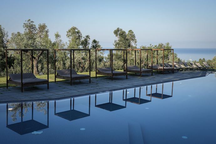 Imagen de la piscina del HANG LOOSE COTTAGE. Foto 17