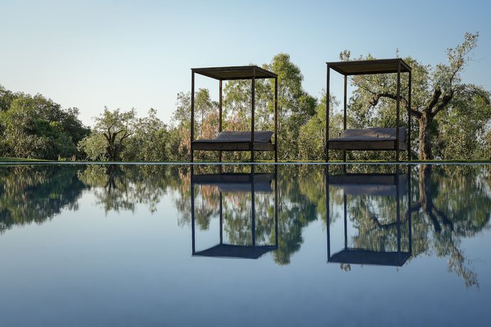 Imagen de la piscina del HANG LOOSE COTTAGE. Foto 19