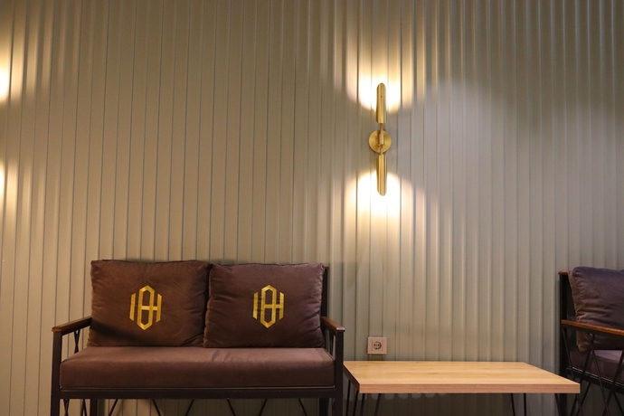 Imagen de los interiores del HANN OTEL. Foto 15