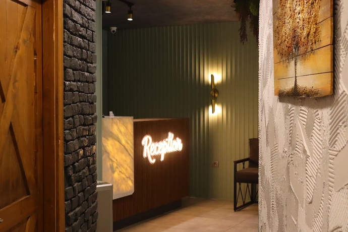 Imagen de los interiores del HANN OTEL. Foto 16