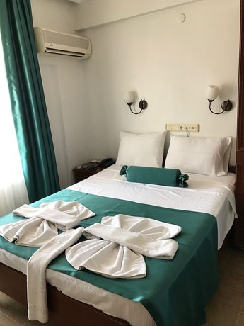 Imagen de la habitación del HBS Hotel. Foto 10