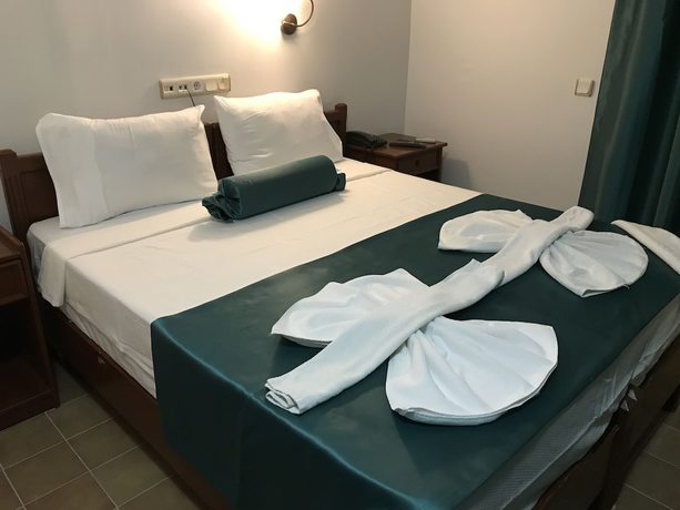 Imagen de la habitación del HBS Hotel. Foto 12
