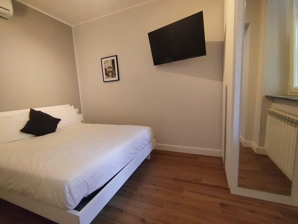 Imagen de la habitación del HH HERMOSO HOUSING ASTI. Foto 16