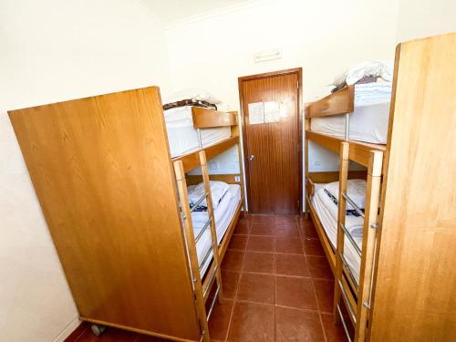 Imagen de la habitación del HI Areia Branca - Pousada de Juventude. Foto 16