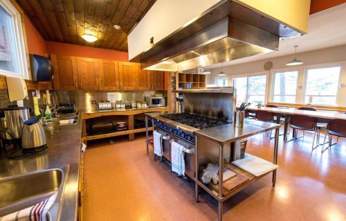 Imagen general del HI Canmore Hostel/Alpine Club of Canada. Foto 4