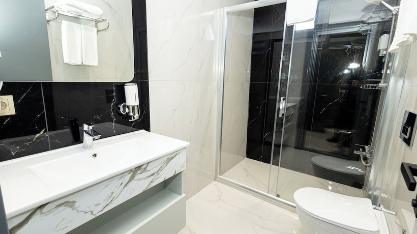 Imagen de la habitación del HOLMİ OTEL. Foto 10