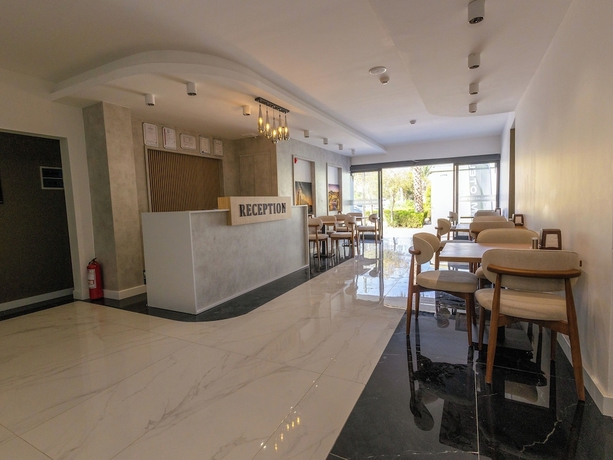 Imagen de los interiores del HOLMİ OTEL. Foto 16