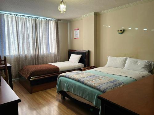 Imagen de la habitación del HOSTAL I&Ntilde;AQUITO GOLD. Foto 19