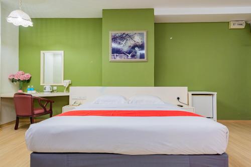 Imagen de la habitación del HOTEL 101 PERMAS JAYA. Foto 13