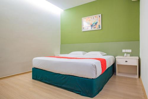 Imagen de la habitación del HOTEL 101 PERMAS JAYA. Foto 14