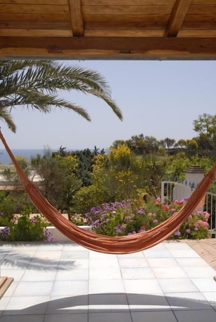Imagen de los exteriores del HOTEL AGAVE E GINESTRA. Foto 13