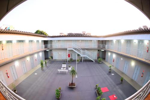 Imagen general del HOTEL AVENIDA MATAO. Foto 1