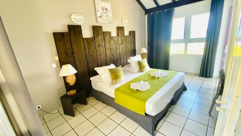 Imagen de la habitación del HOTEL BOIS JOLI. Foto 13