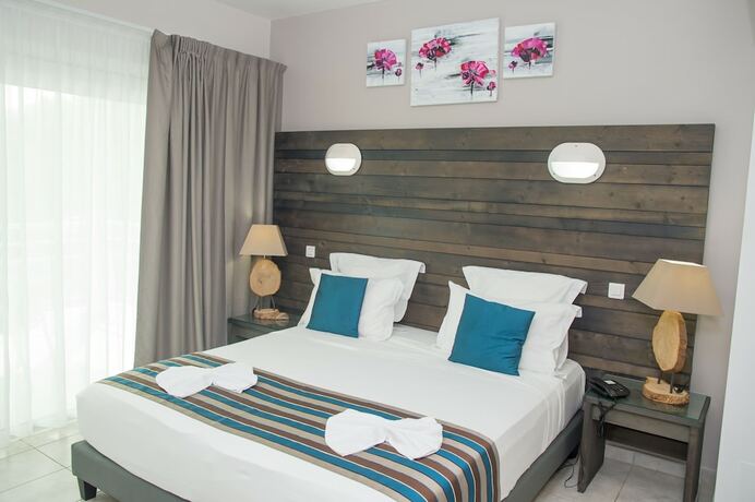 Imagen de la habitación del HOTEL BOIS JOLI. Foto 16