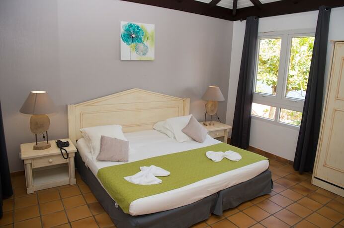 Imagen de la habitación del HOTEL BOIS JOLI. Foto 19