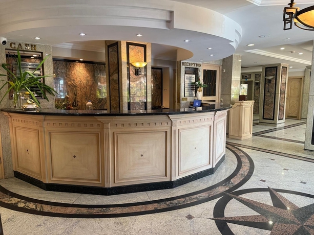 Imagen de los interiores del HOTEL B&Uuml;Y&Uuml;K S&Uuml;MELA. Foto 10