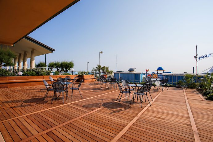 Imagen general del HOTEL COLA FRONTEMARE. Foto 2