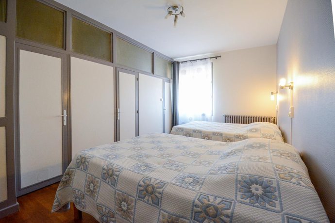 Imagen de la habitación del HOTEL DE LA POMME D\'OR. Foto 9