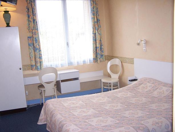 Imagen de la habitación del HOTEL DE LA POMME D\'OR. Foto 12