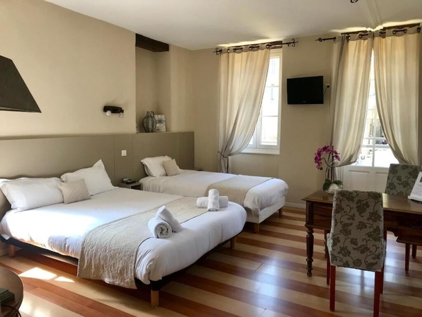 Imagen de la habitación del HOTEL DES BAINS, FIGEAC. Foto 6