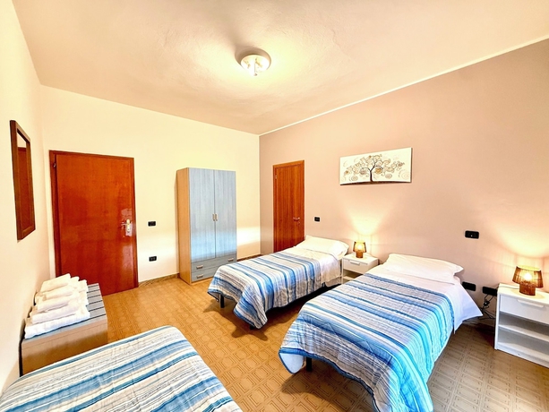 Imagen de la habitación del HOTEL IL MULINO. Foto 16