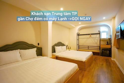 Imagen general del HOTEL NMC - Kh&aacute;ch Sạn gần Chợ Đ&ecirc;m c&oacute; m&aacute;y Lạnh. Foto 6