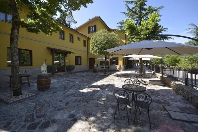 Imagen general del HOTEL PINETA RISTORANTE. Foto 6