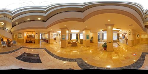 Imagen general del HOTEL PORTOFİNO Marmaris. Foto 8