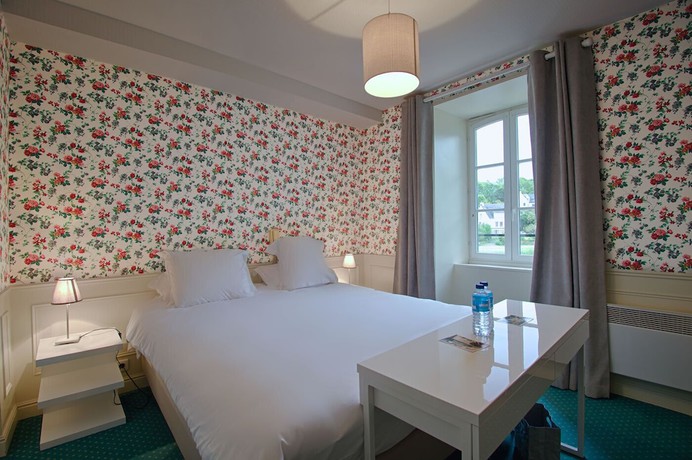 Imagen de la habitación del HOTEL RESTAURANT DE CHARME LES MIMOSAS. Foto 9