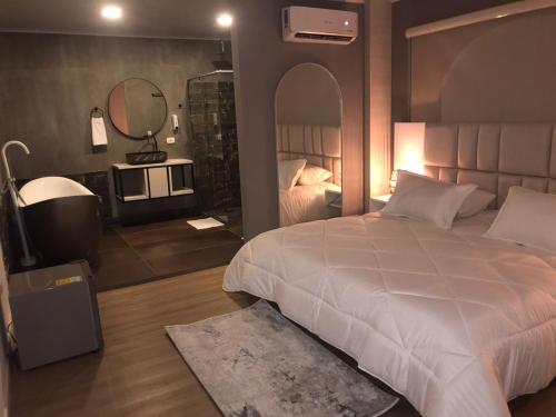 Imagen de la habitación del HOTEL ROYAL TOSCANA. Foto 17