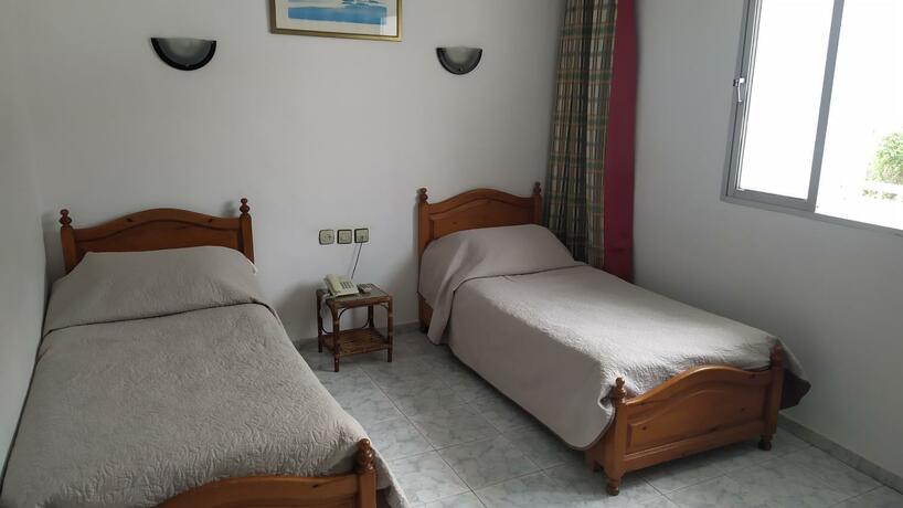 Imagen general del HOTEL TARIK. Foto 15