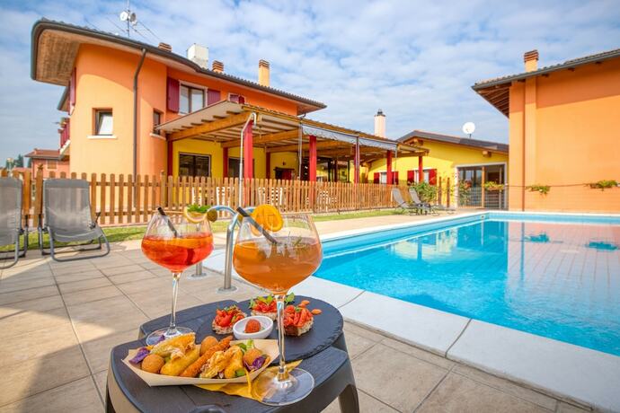 Imagen general del HOTEL VILLA CAMPO ROSSO. Foto 6