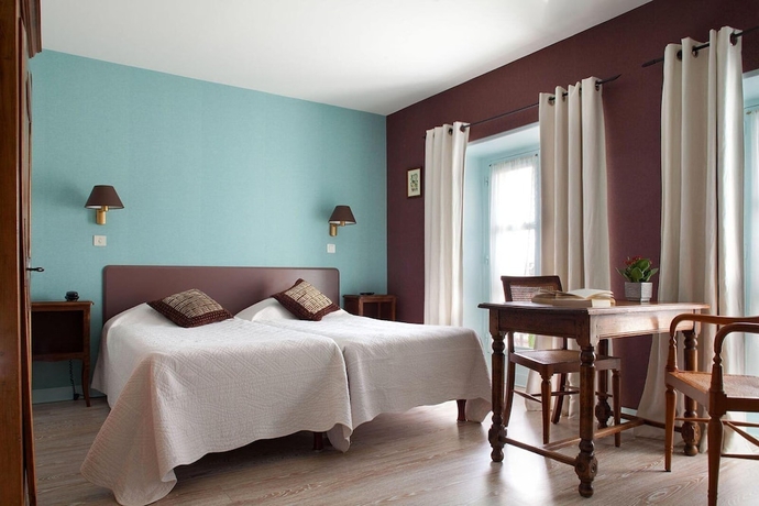 Imagen de la habitación del H&Ocirc;TEL DU SAUMON. Foto 9