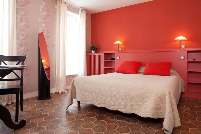 Imagen de la habitación del H&Ocirc;TEL DU SAUMON. Foto 15
