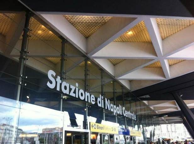 Imagen general del HUB NAPLES. Foto 1