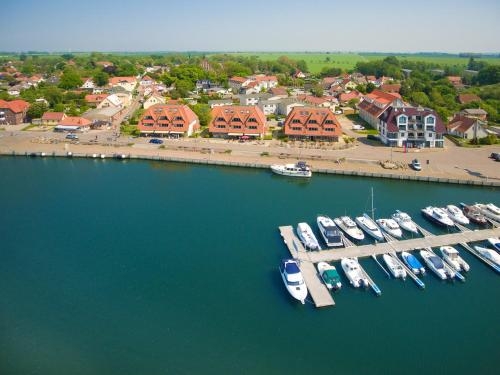 Imagen general del Hafenh&auml;user Wiek. Foto 2