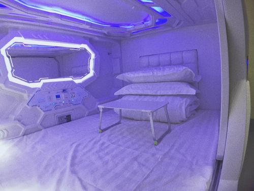 Imagen general del Hailing Island Old Street Space Capsule Youth Host. Foto 2