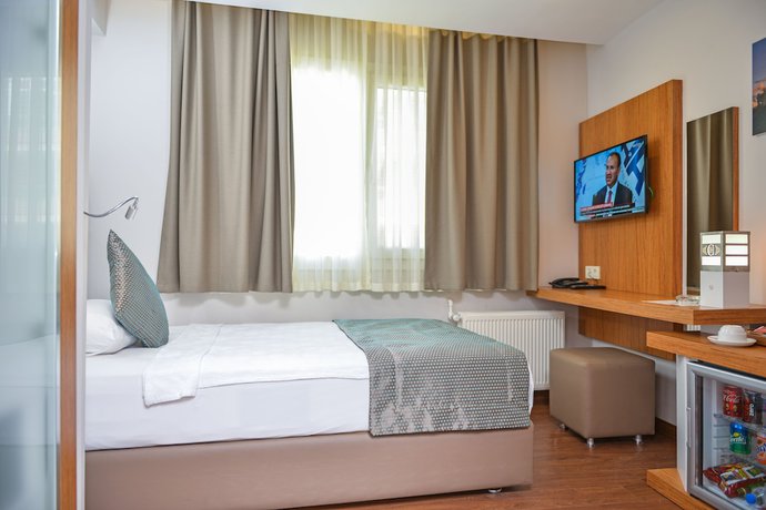 Imagen de la habitación del Hakcan Hotel. Foto 8