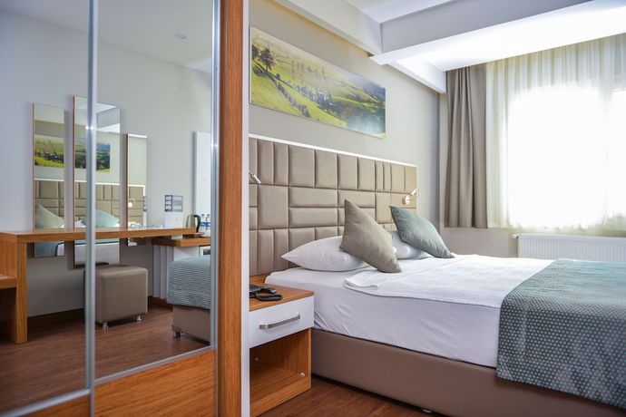 Imagen de la habitación del Hakcan Hotel. Foto 10