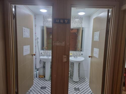 Imagen general del Halla Livingtel. Foto 4