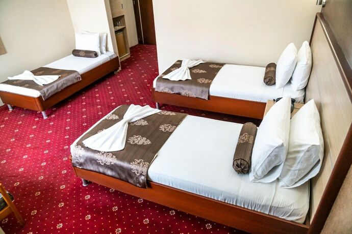 Imagen de la habitación del Halley Otel. Foto 9