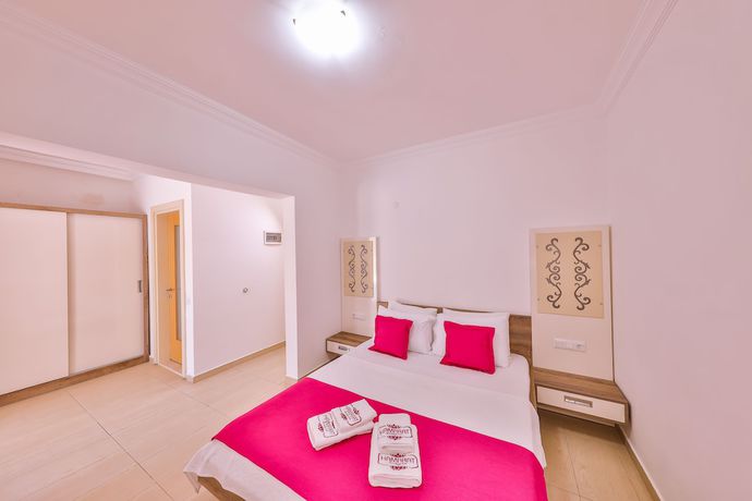 Imagen de la habitación del Hamarat Hotel. Foto 13