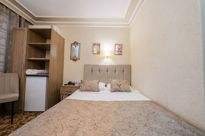 Imagen de la habitación del Hamit Hotel Kizilay. Foto 17
