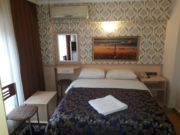 Imagen de la habitación del Hamit Hotel İstanbul. Foto 12