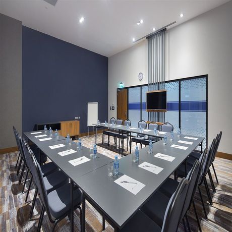 Imagen de los interiores del Hampton By Hilton Kocaeli. Foto 15