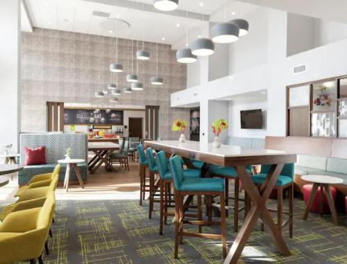 Imagen general del Hampton Inn By Hilton Williams. Foto 8